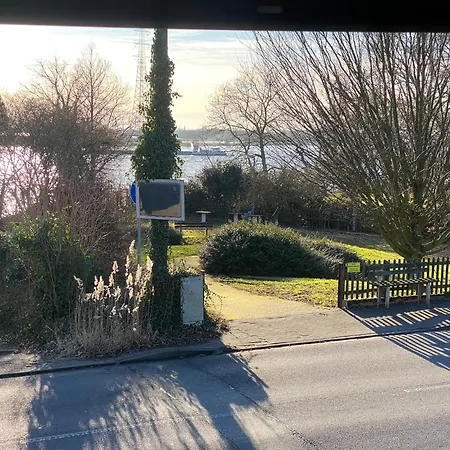 Villa Ferien-villa Direkt Am Rhein Sauna/whirlpool *